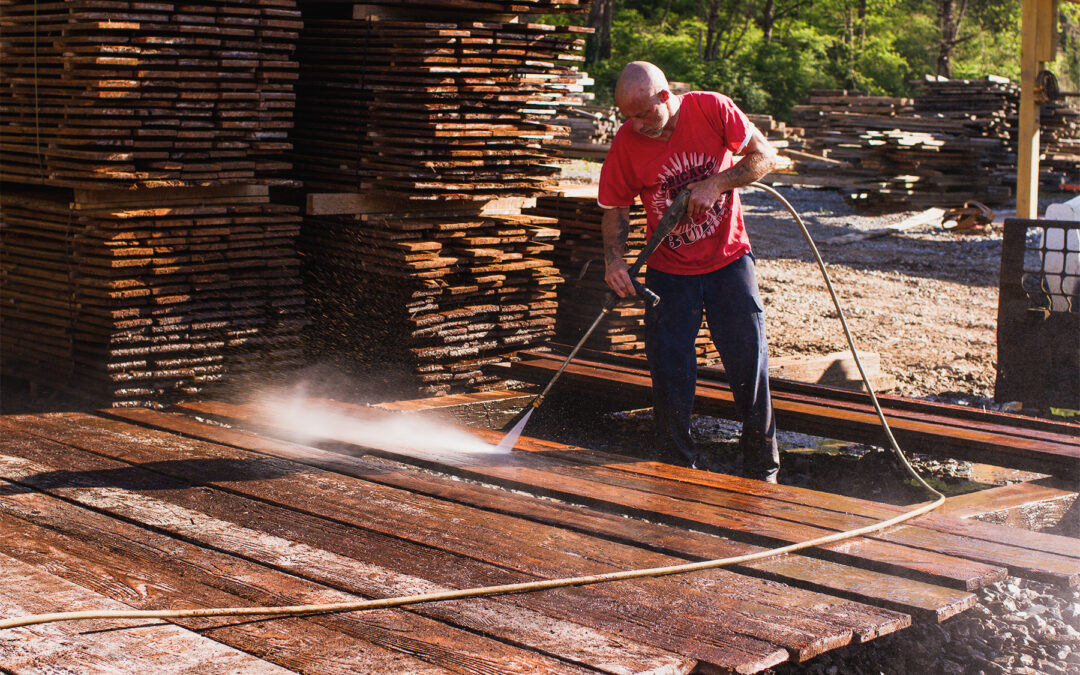 What it Takes – 6 Steps To Preparing Reclaimed Lumber